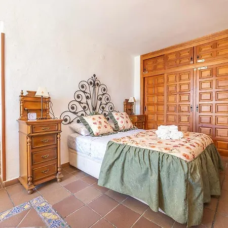 De En Calle Solana Nerja