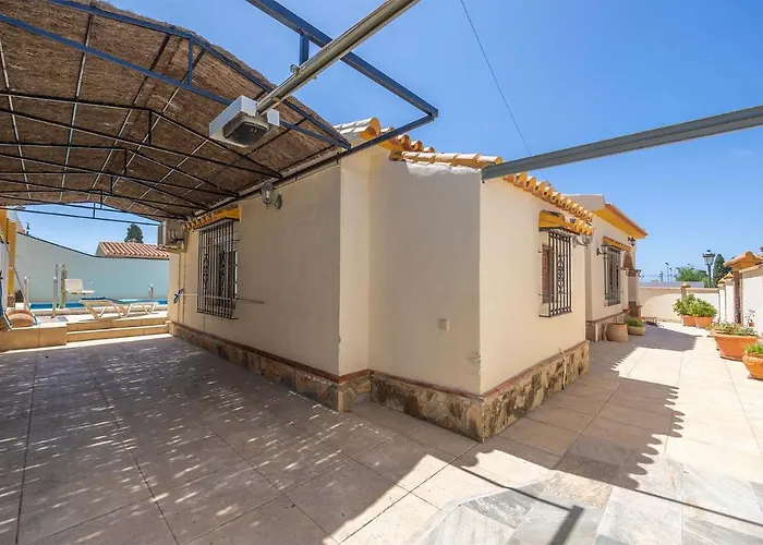 De En Calle Solana Nerja